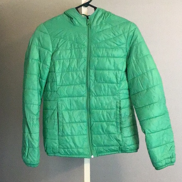 Green Gap Puffer Jacket - Picture 1 of 3
